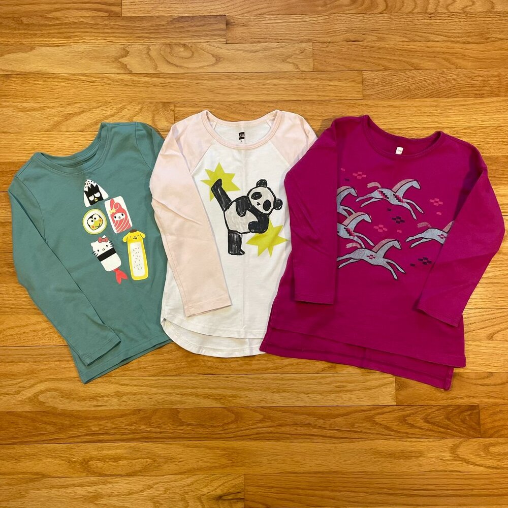 Three Tea Collection Long Sleeved Tops